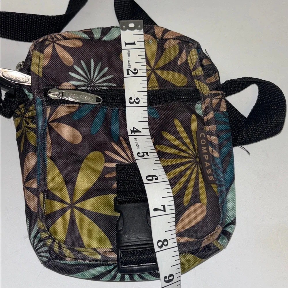 COMPASS CANVAS / NYLON CROSSBODY BAG BROWN GOLD BLUE FLORAL DESIGN MANY POCKETS
